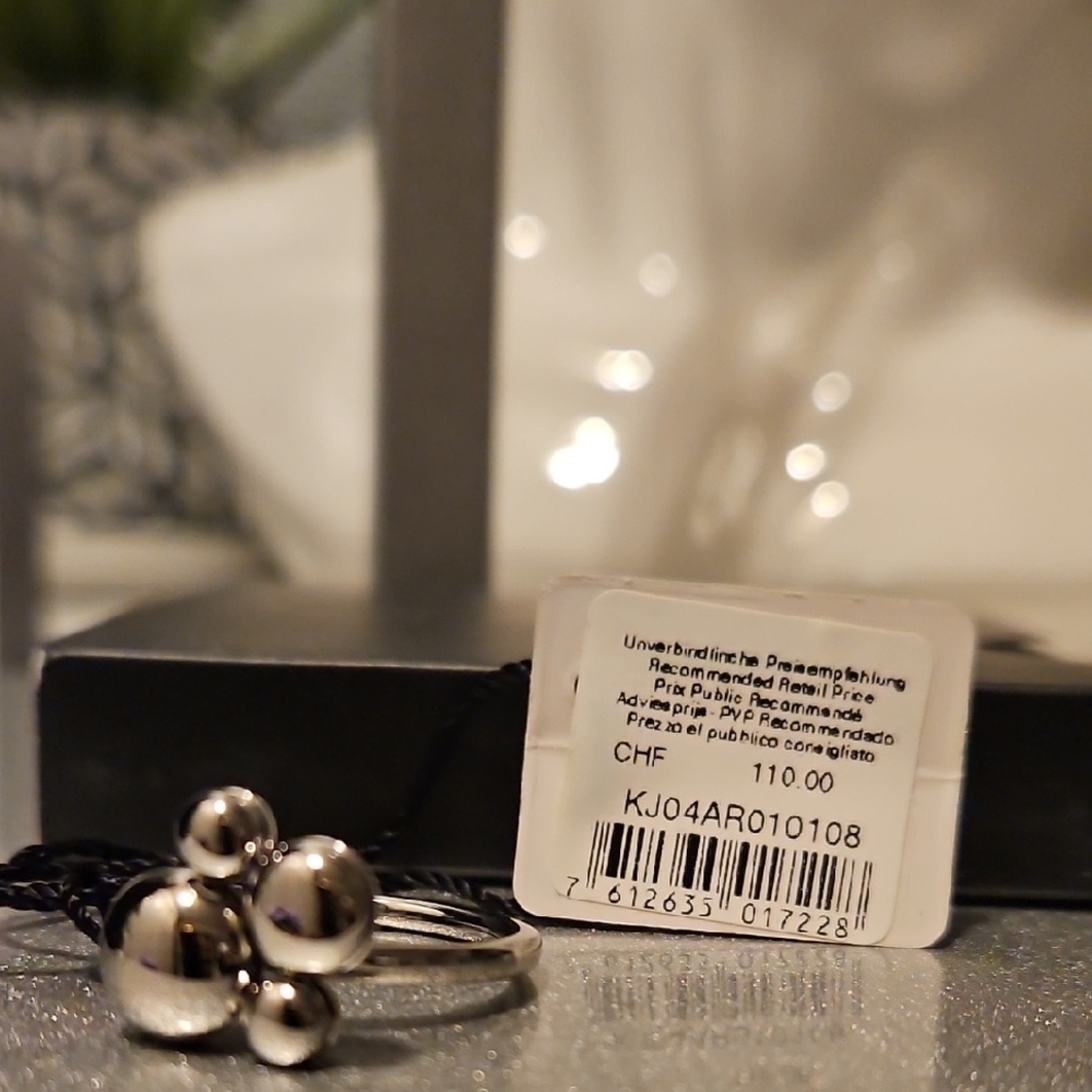 NIB Calvin Klein Stainless Steel Ring w/COA - Size 8 - Picture 8 of 14
